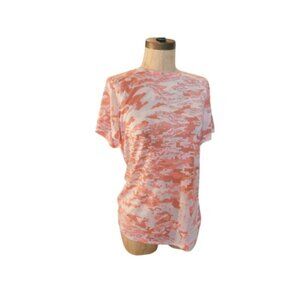 Under Armour Size M Medium Fitted Camo Print Lightweight Athletic Top NWT $60